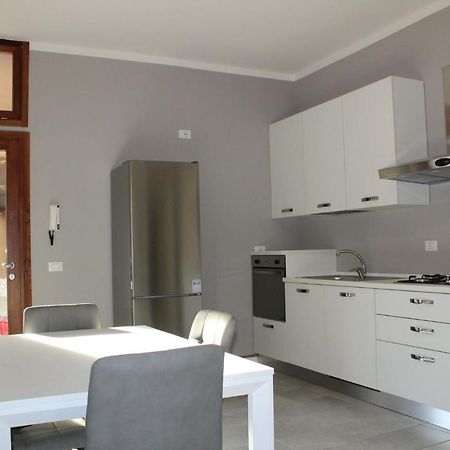 Modern & Nice Apartment Capriate San Gervasio Exterior photo